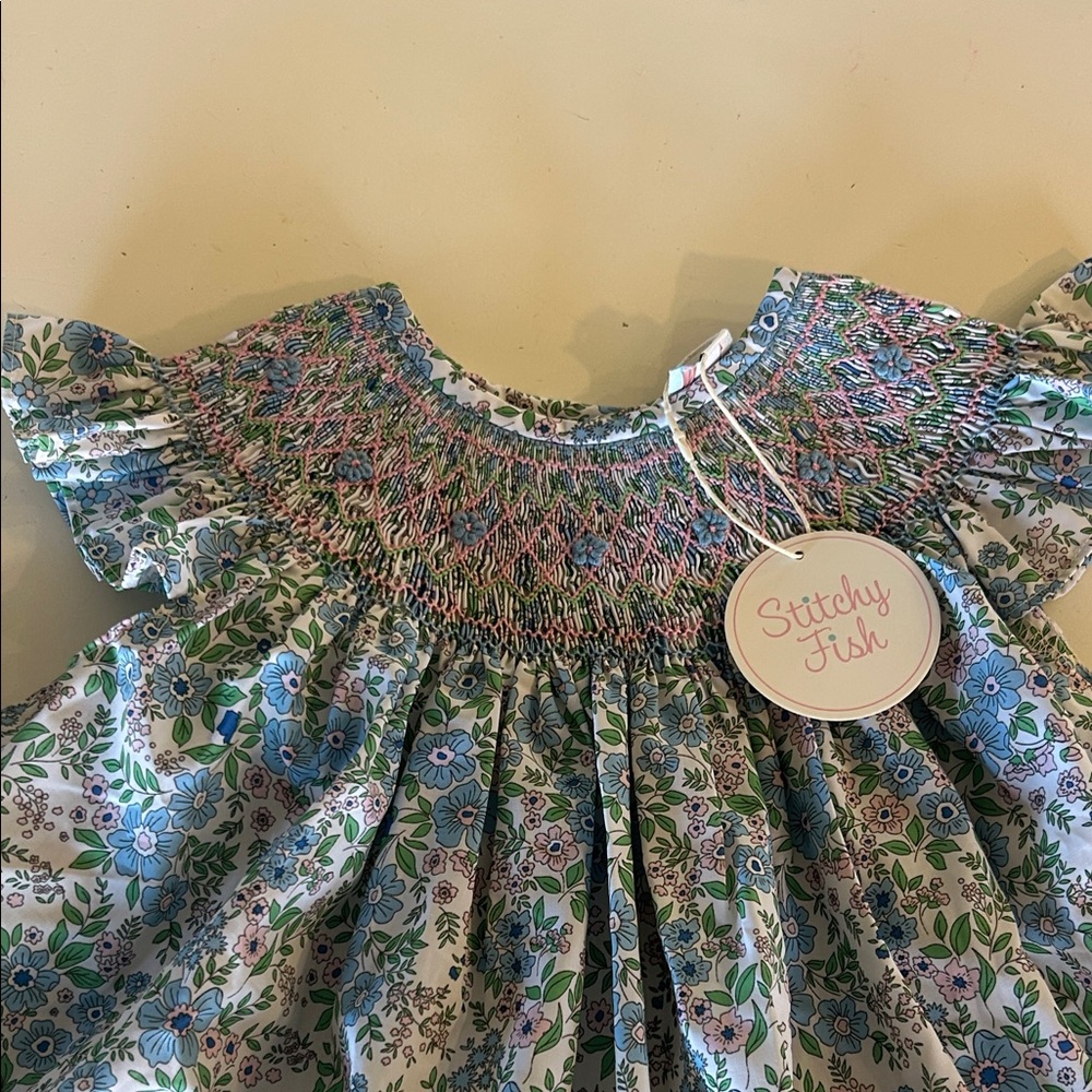 Floral Smocked set size 5